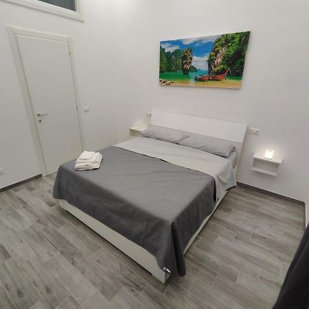 B&B Il Regno Delle Due Sicilie Наполи Екстериор снимка