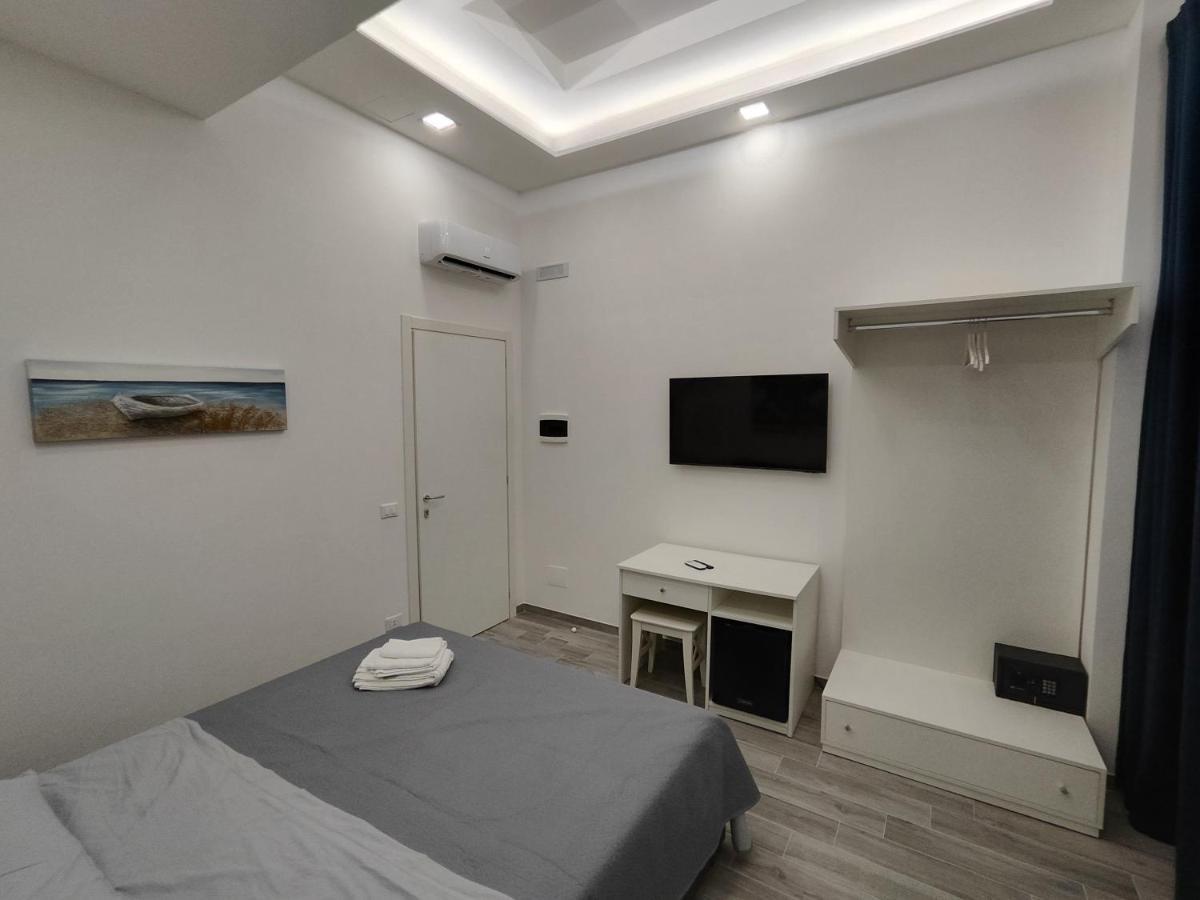 B&B Il Regno Delle Due Sicilie Наполи Екстериор снимка