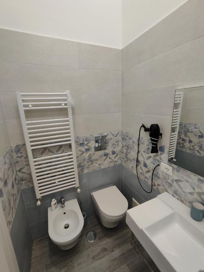 B&B Il Regno Delle Due Sicilie Наполи Екстериор снимка
